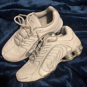 Nike Shox Women's Silver and White Athletic Shoes